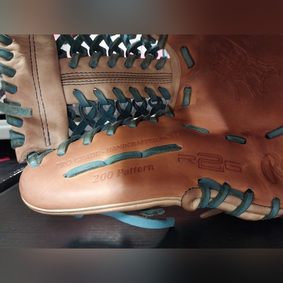 Rawlings RH Infield Glove Heart Of The Hide R2G Limited Edition - Picture 9 of 11